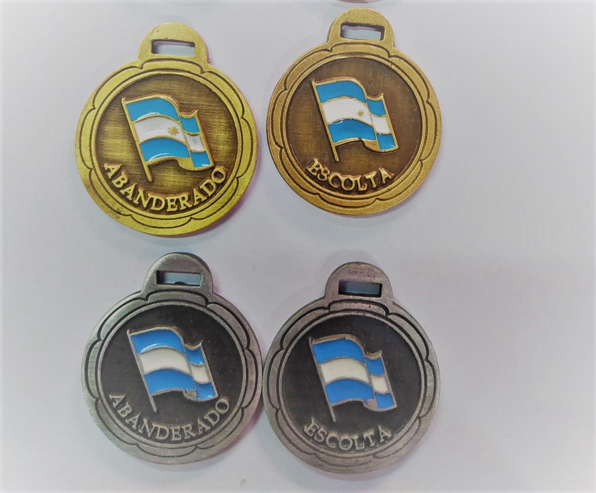 Diplomas y medallas fin de curso